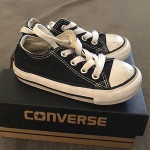 Black converse toddler shoes